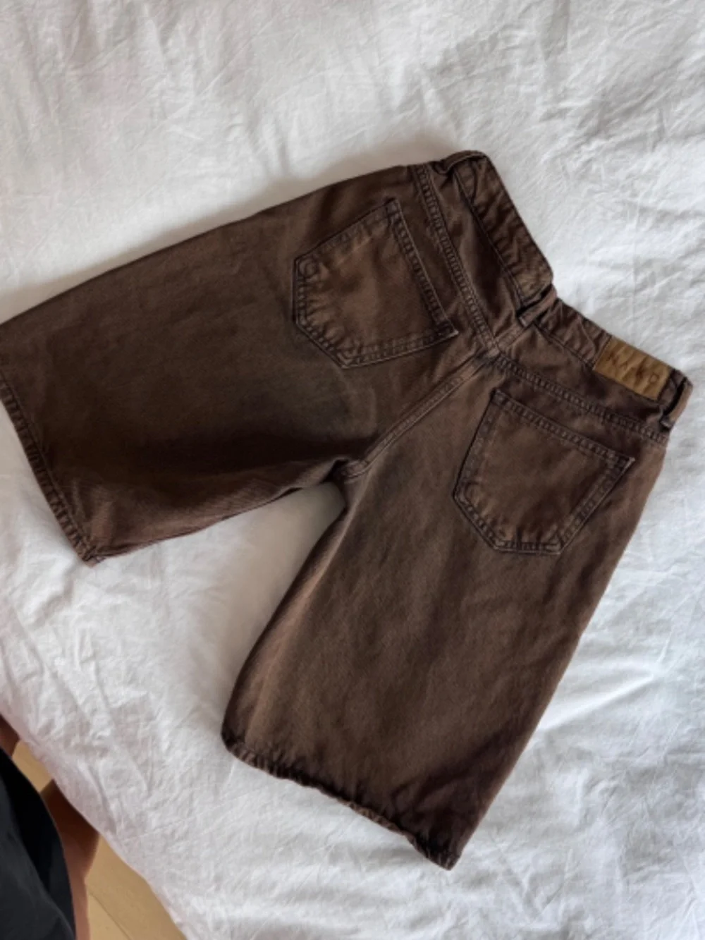 NA-KD Brown Denim Long Shorts Jorts Size EU 34 US 2 4 Baggy Wide Leg
